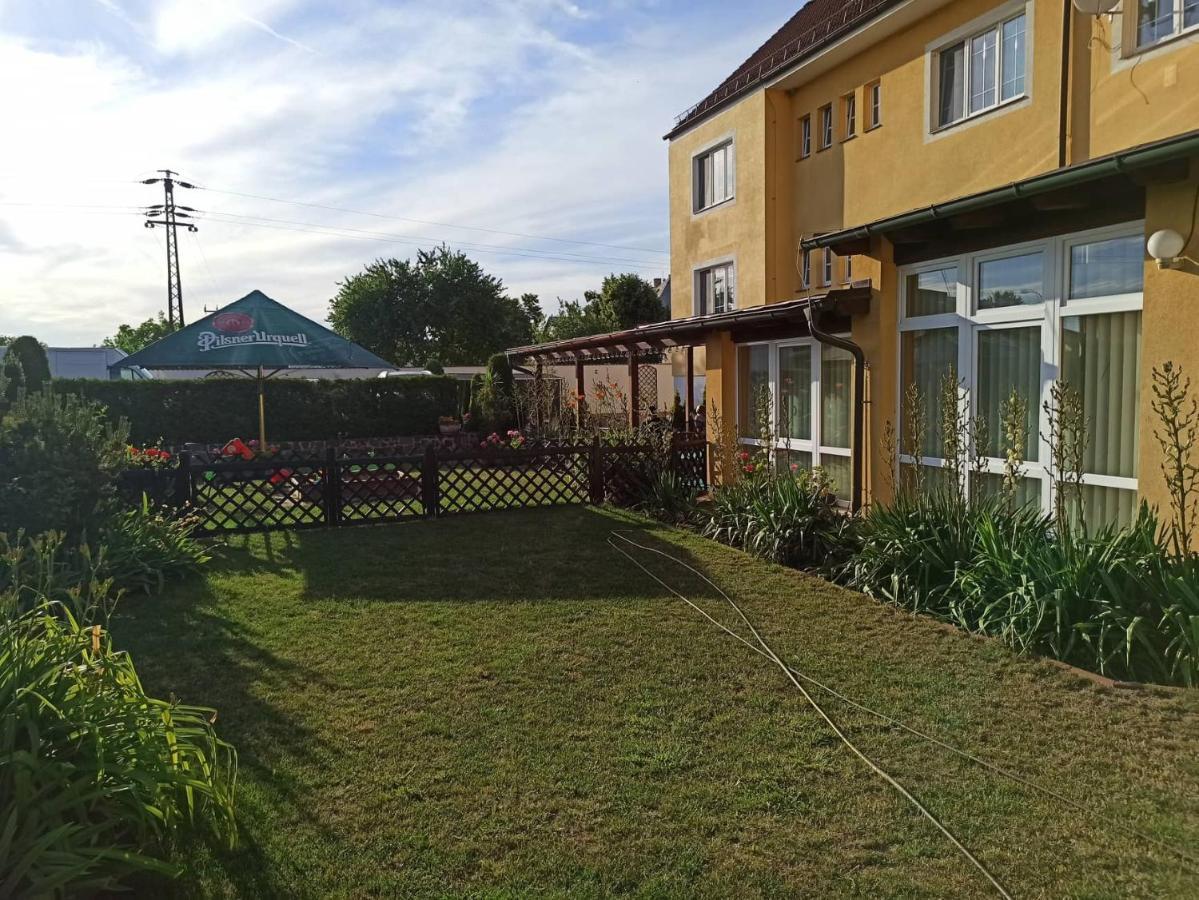 Pension U Mydlaru Mnichovo Hradiště Dış mekan fotoğraf